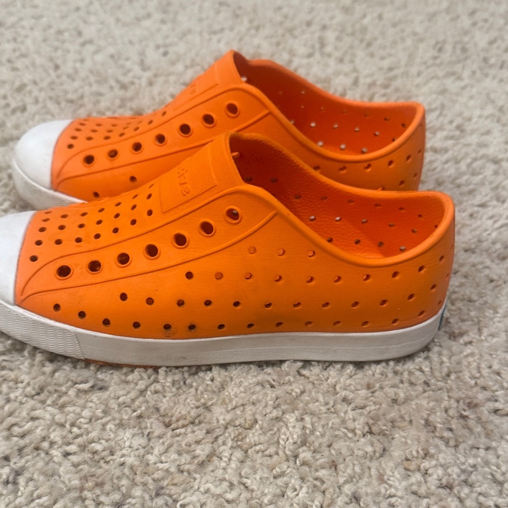 Native Kids Orange Water Shoes